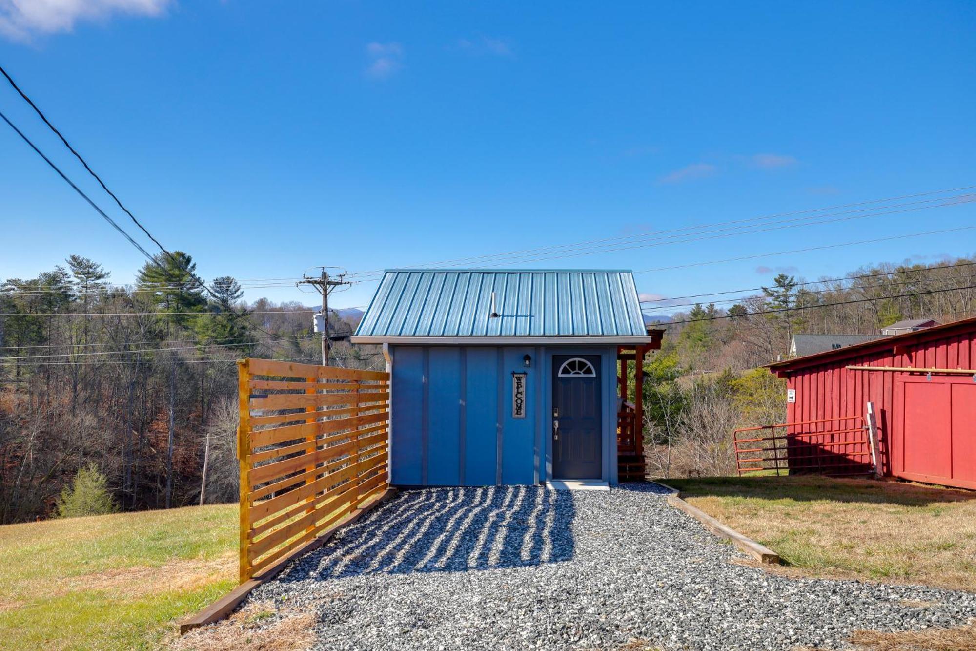 Marshall Studio With Loft, Hot Tub And Views! Exteriör bild