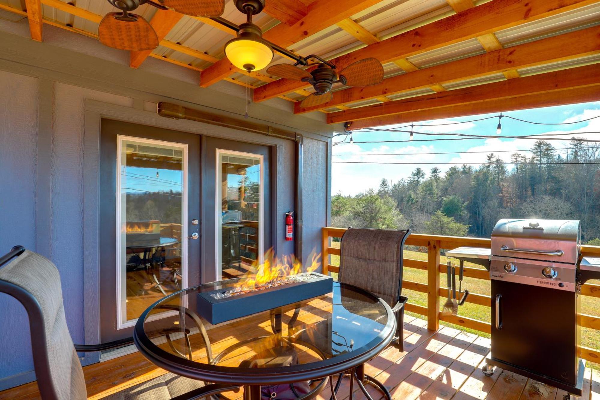 Marshall Studio With Loft, Hot Tub And Views! Exteriör bild