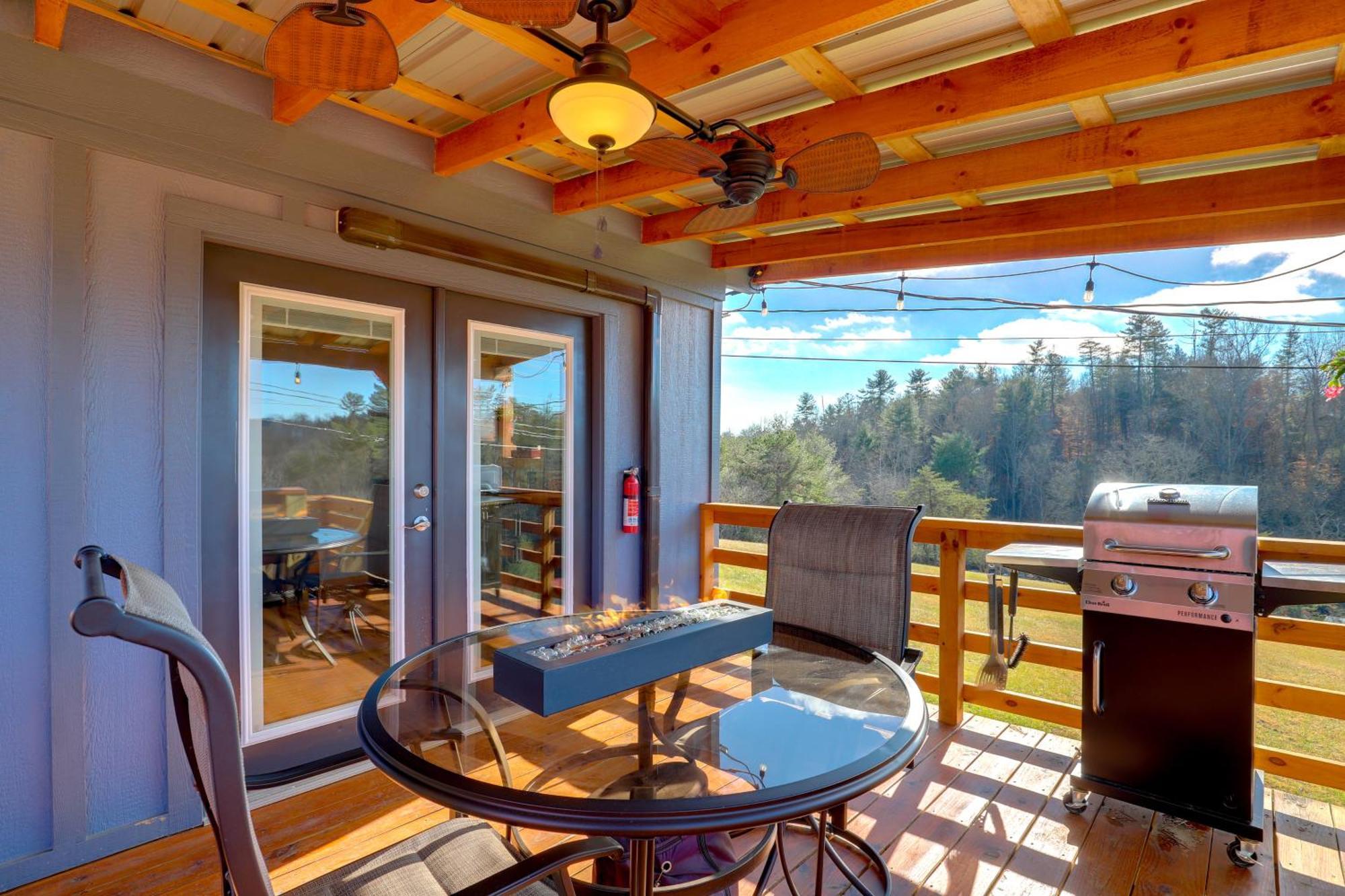Marshall Studio With Loft, Hot Tub And Views! Exteriör bild